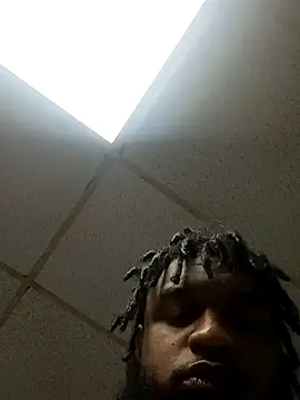 Longthickdick33 online show from November 2025 04:45:02 PM