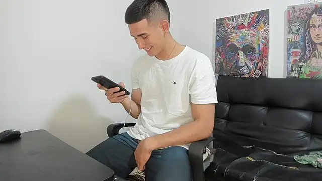 Mike3Xxx online show from September 2025 01:23:01 AM