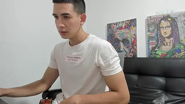 Mike3Xxx online show from October 2025 12:00:01 AM