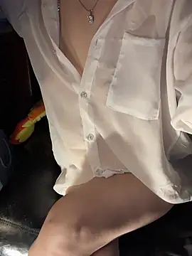 Snapshot of Siaka_201 chatting on February 2026 01:18:02 AM Siaka 201 online show from February 2026 01:18:02 AM