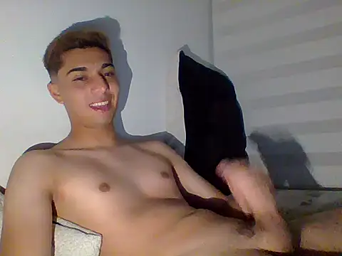 Snapshot of Linkimoli chatting on November 2025 04:05:02 AM Linkimoli online show from November 2025 04:05:02 AM