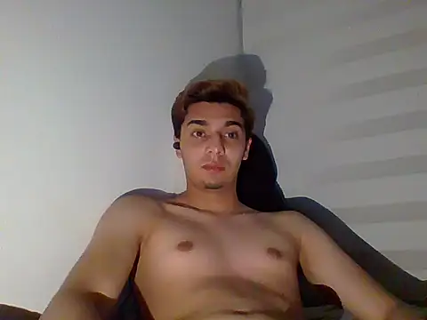 Snapshot of Linkimoli chatting on April 2026 03:41:01 AM Linkimoli online show from April 2026 03:41:01 AM