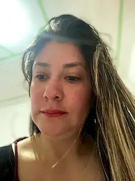 Abby-LS online show from November 2025 01:33:02 PM