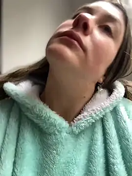 Abby-LS online show from October 2025 01:34:01 PM