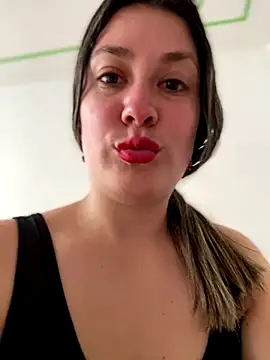 Abby-LS online show from November 2025 07:14:02 PM