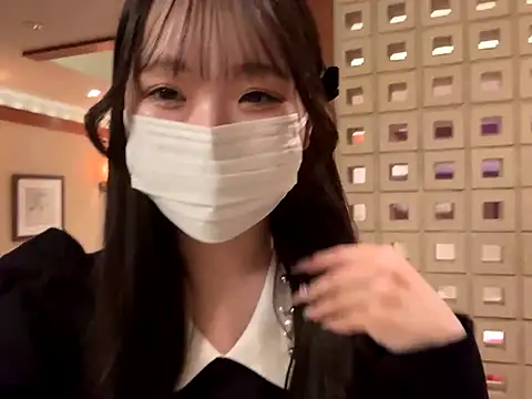 nano-da-u online show from October 2025 01:56:02 PM