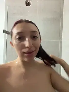 Paulina-Wells online show from November 2025 09:59:02 PM