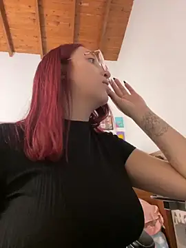 Paulina-Wells online show from November 2025 09:58:01 PM