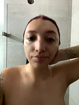 Paulina-Wells online show from November 2025 09:07:02 PM