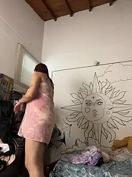 Paulina-Wells online show from October 2025 09:16:01 PM