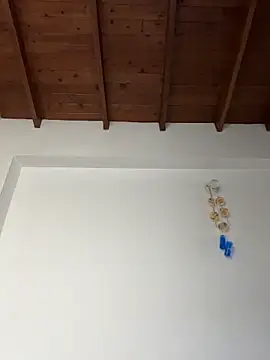 Paulina-Wells online show from October 2025 09:04:02 PM