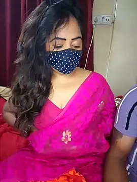 Hotbhabi305 online show from December 2025 05:25:01 PM