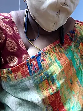 TAMIL ELAKKIYA online show from February 2026 06:27:01 PM