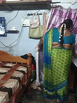 Snapshot of TAMIL_ELAKKIYA chatting on July 2026 03:53:01 PM TAMIL ELAKKIYA online show from July 2026 03:53:01 PM
