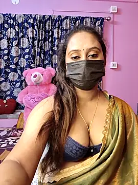 Cute-lusi online show from May 2026 07:16:01 PM