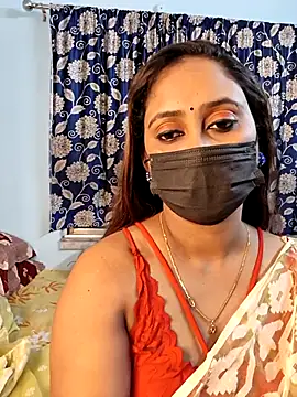 Cute-lusi online show from October 2025 07:58:01 PM