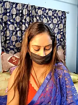 Cute-lusi online show from November 2025 08:01:02 PM