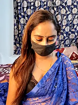 Cute-lusi online show from October 2025 07:46:01 PM