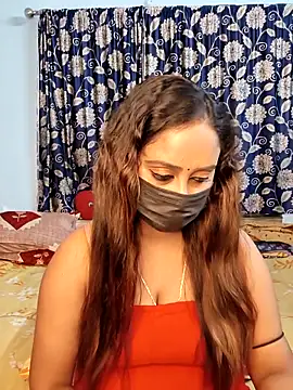 Cute-lusi online show from March 2026 07:07:02 PM