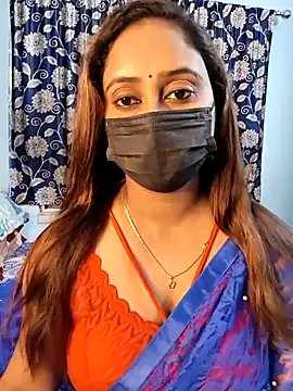 Cute-lusi online show from October 2025 07:18:01 PM