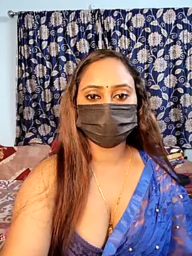 Cute-lusi online show from March 2026 06:57:01 PM