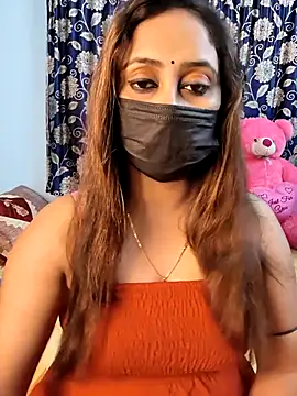 Cute-lusi online show from October 2025 07:59:02 PM