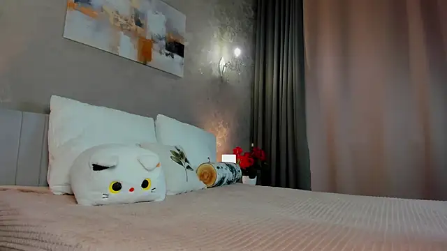 Snapshot of Daria_J chatting on November 2025 04:02:01 AM Daria J online show from November 2025 04:02:01 AM