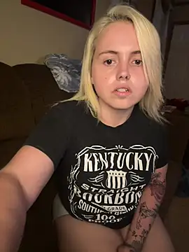 JuicyExxxperience online show from April 2026 10:44:01 AM