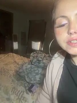 JuicyExxxperience online show from December 2025 02:07:02 PM