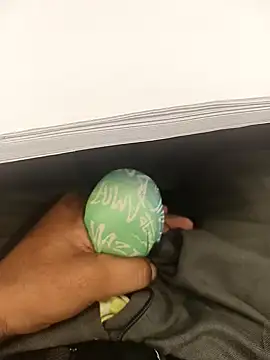 hotboy43339 online show from December 2025 03:49:02 AM