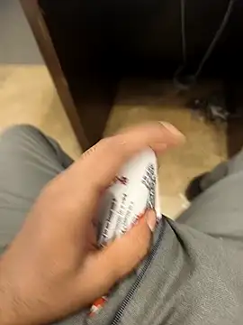 hotboy43339 online show from November 2025 01:55:02 AM