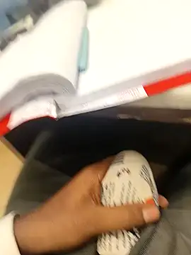 hotboy43339 online show from September 2025 08:54:01 AM