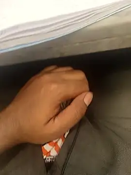 hotboy43339 online show from December 2025 10:19:02 AM