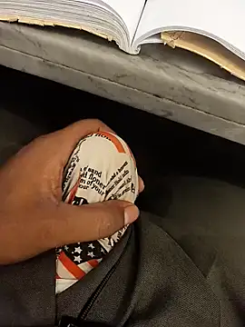 hotboy43339 online show from September 2025 02:18:01 AM