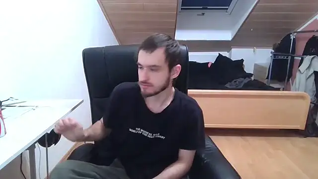 Bez3ybik online show from October 2025 12:11:02 AM