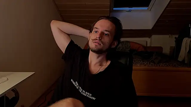 Bez3ybik online show from March 2026 05:39:02 PM