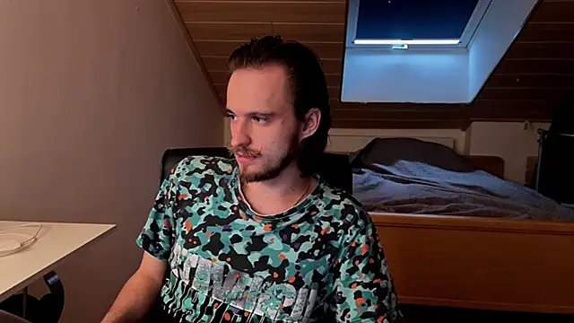 Bez3ybik online show from April 2026 03:15:02 PM