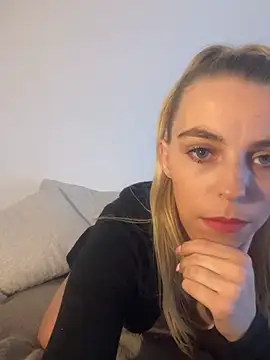 BrumeLove online show from February 2026 09:53:02 AM