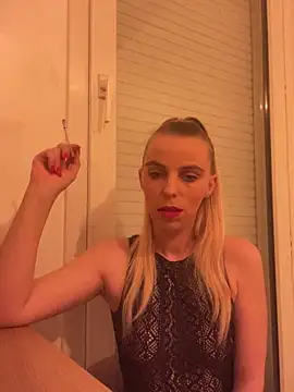 BrumeLove online show from April 2026 07:28:02 PM