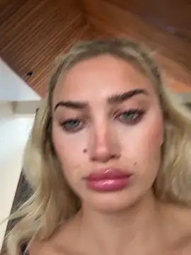 auriangel online show from November 2025 12:33:01 AM