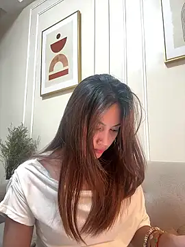 LanySylvia online show from January 2026 02:23:02 PM