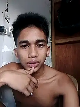 charlie0728 online show from September 2025 09:54:02 PM