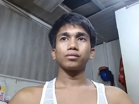Snapshot of charlie0728 chatting on July 2026 04:39:02 PM charlie0728 online show from July 2026 04:39:02 PM