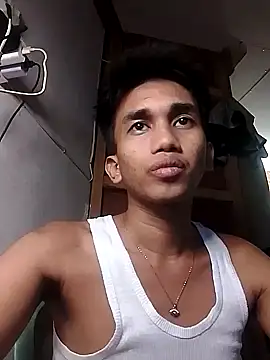 charlie0728 online show from October 2025 05:03:02 PM