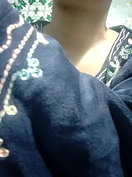 pihu099 online show from November 2025 07:24:02 PM