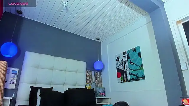 Yiyo10  online show from February 2026 05:16:02 AM