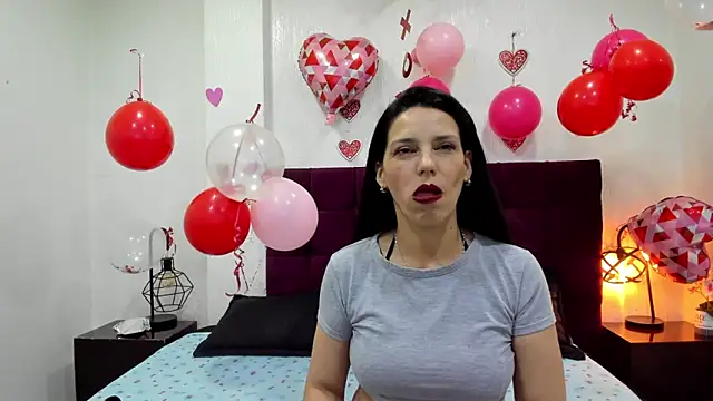 MashaPiink online show from February 2026 01:24:01 PM