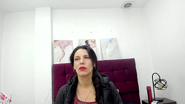 MashaPiink online show from April 2026 12:54:01 PM