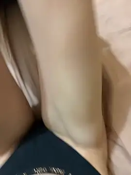 Snapshot of Miyaakohaana chatting on December 2025 02:12:02 AM Miyaakohaana online show from December 2025 02:12:02 AM