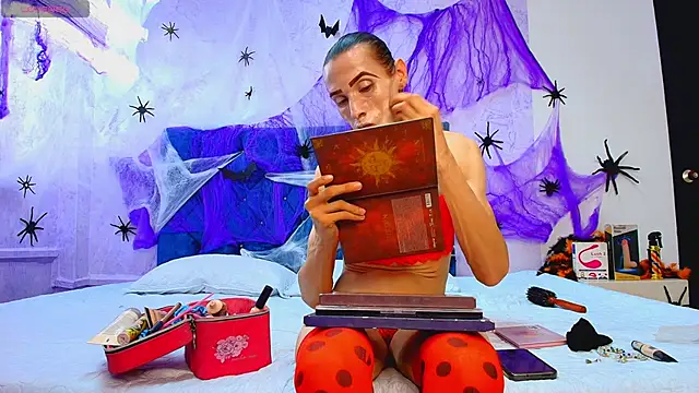 Snapshot of shantala_nastasiia chatting on October 2025 12:37:02 PM shantala nastasiia online show from October 2025 12:37:02 PM